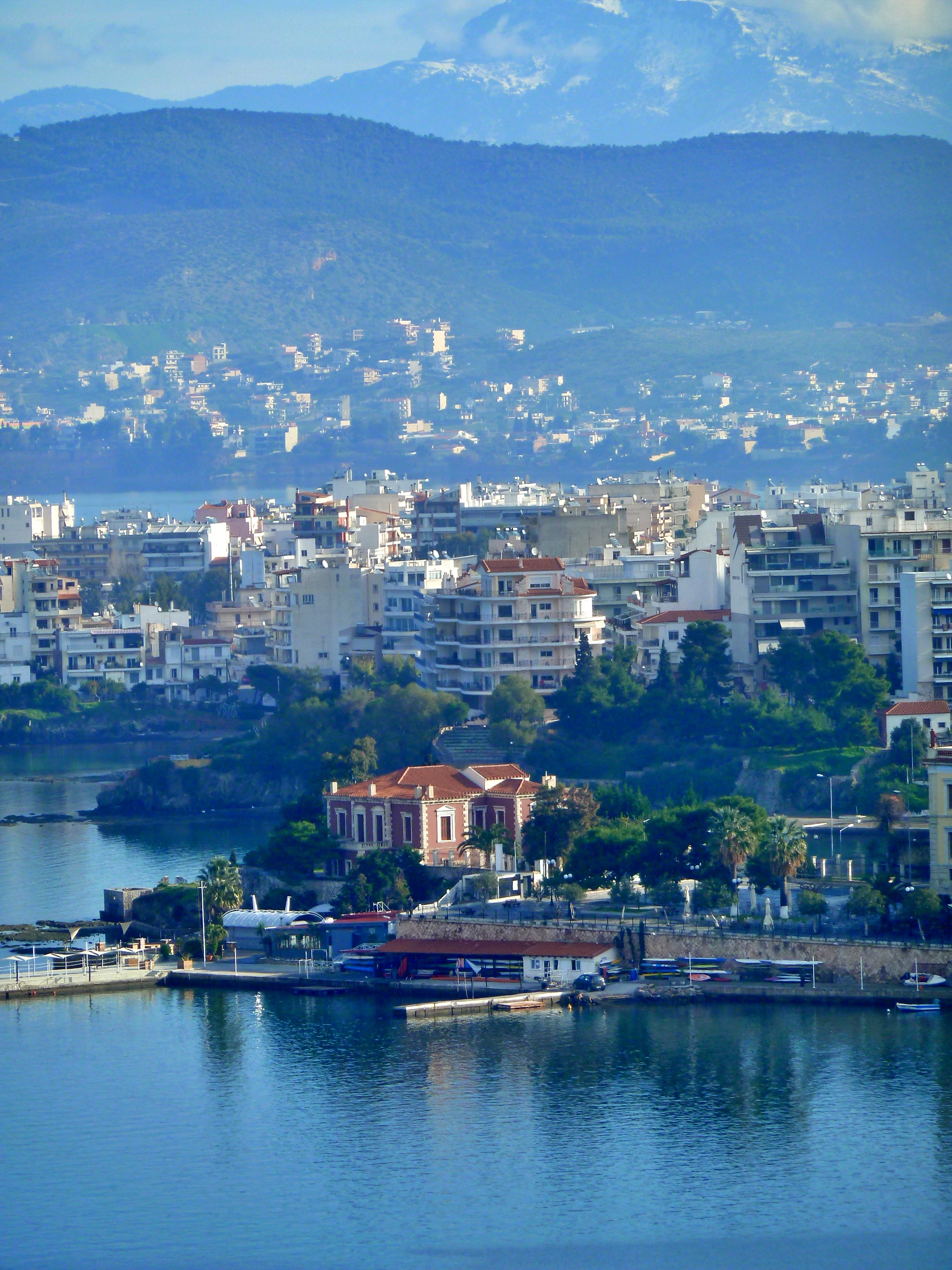 Εμείς ξεκινήσαμε για μια βόλτα μόνο …