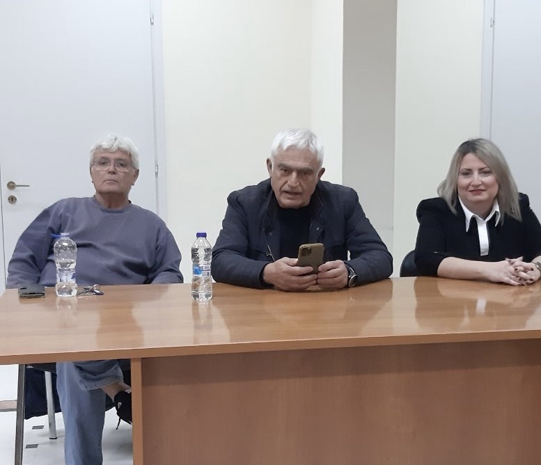 Cover Image for Σε κλίμα συναντίληψης συνεδρίασε το κοινοτικό συμβούλιο Βαθέος Αυλίδας